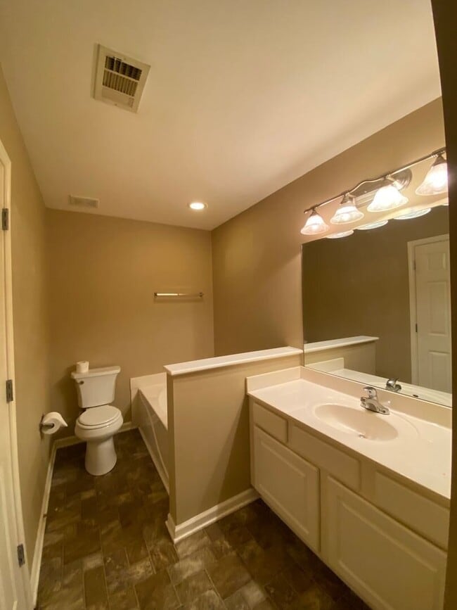 Building Photo - Nashboro Village End Unit Townhome with 2 Separate Owner Suites!