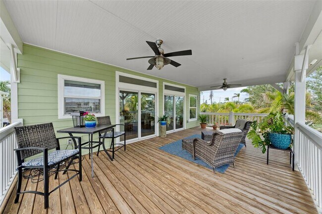 Building Photo - 12116 Lagoon Ln