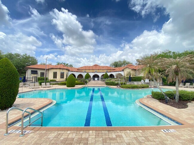 Building Photo - 4817 San Marino Cir