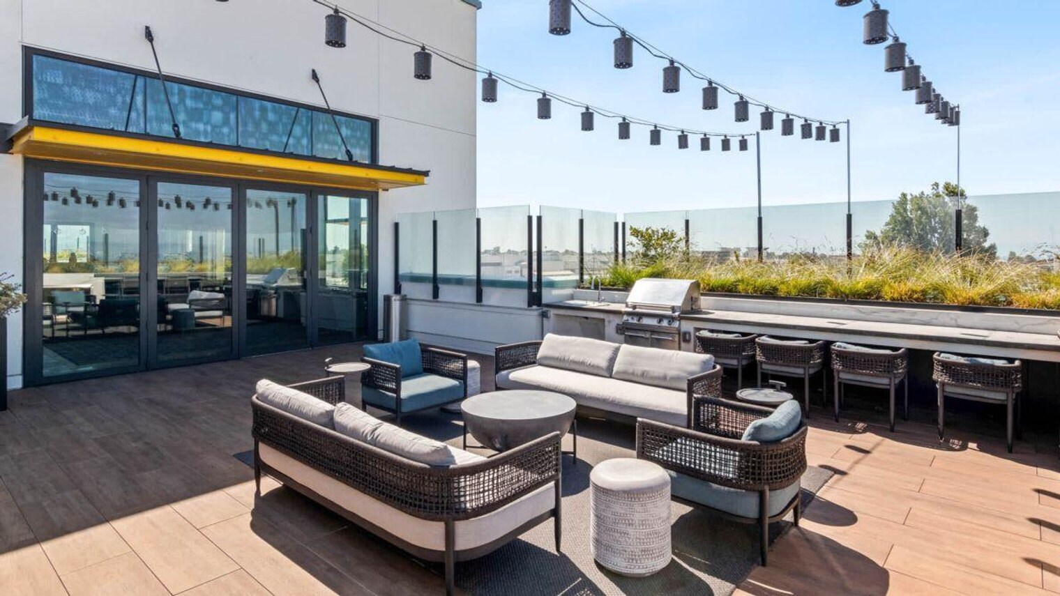 Building Photo - 2000 Ardent Way