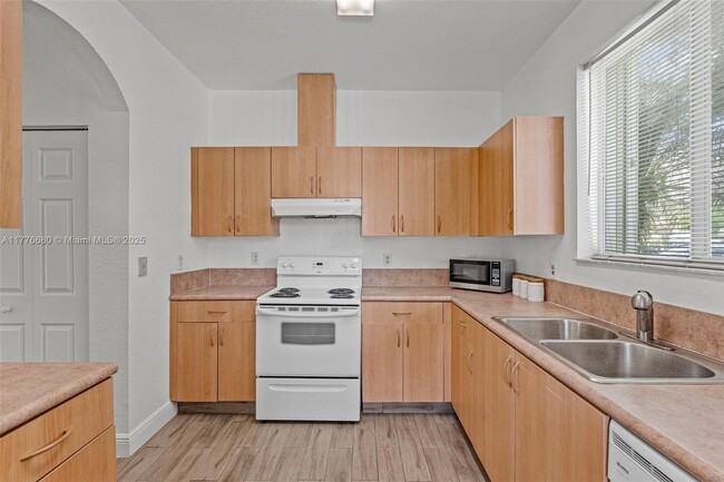 Building Photo - 12030 SW 268th St