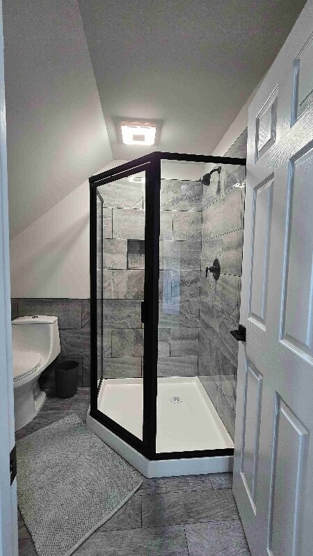 Building Photo - 6585 Lovers Ln