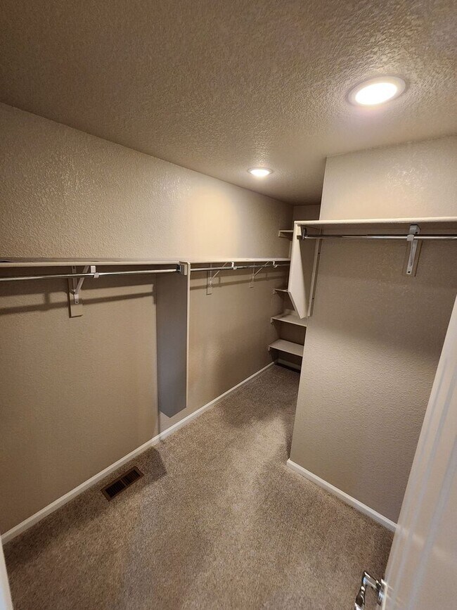 Building Photo - Beautiful Home in Meridian Ranch