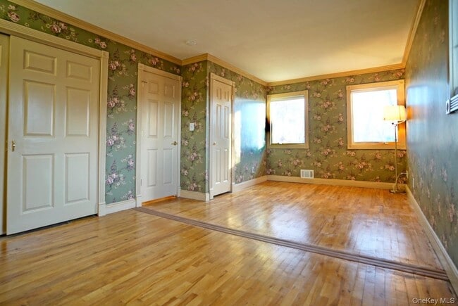 Building Photo - 34 Oakley Dr