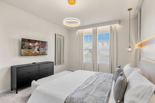 Building Photo - 16220 St Martin St