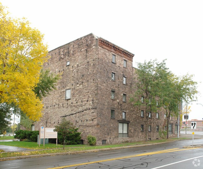 1 Mount Hope Ave 1 Mount Hope Ave Rochester NY 14620 Apartment Finder