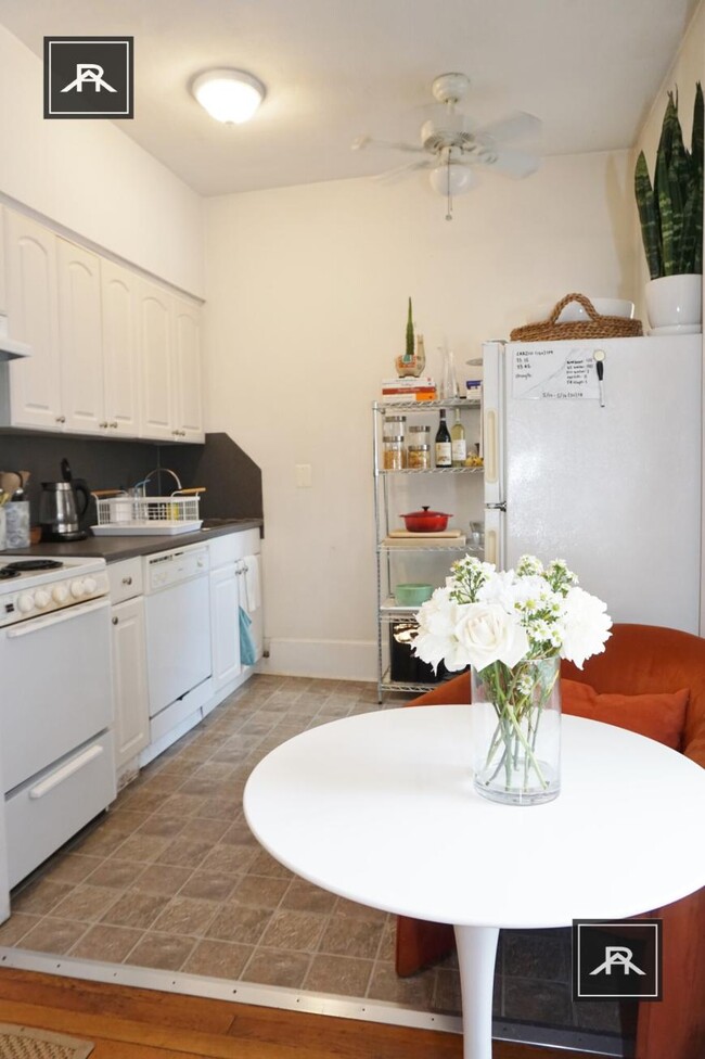 Building Photo - 1 bedroom in Boston MA 02215