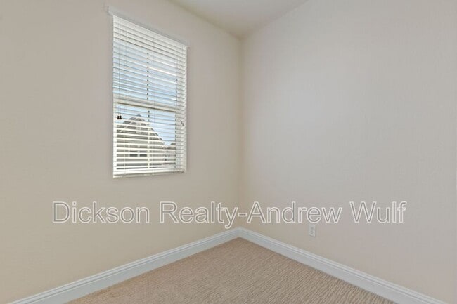 Building Photo - 2245 Heavenly View Trail