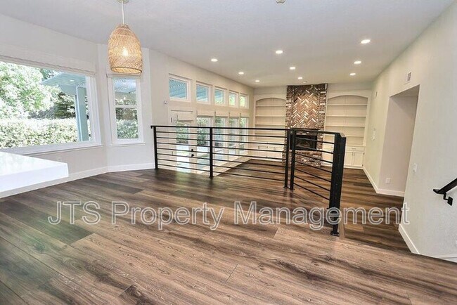 Building Photo - 2696 Prestwick Dr