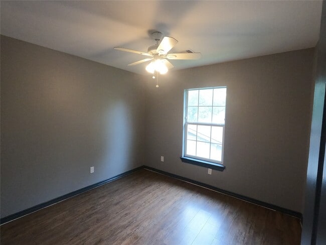Building Photo - 107 Culmore Dr