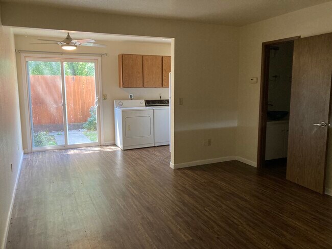 Dining Room - 3898 Rohnerville Rd