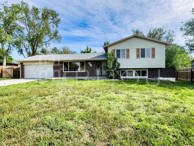 Building Photo - 206 Catalina Pl