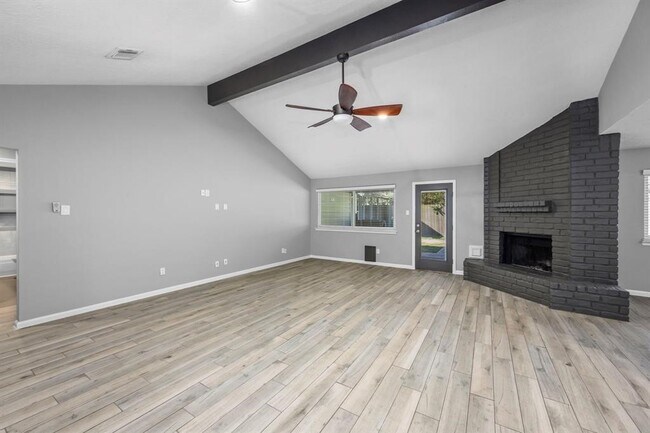 Building Photo - 835 Mayweather Ln