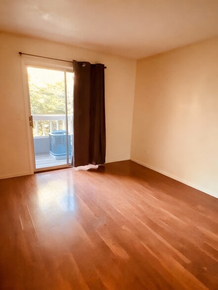 Building Photo - 5755 W Atlantic Pl