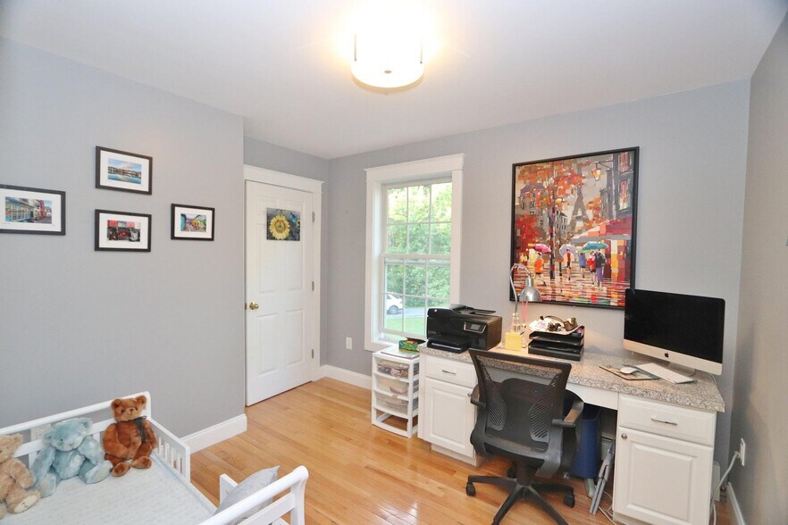 Building Photo - 46 Frances Dr