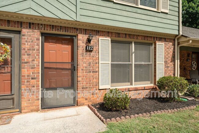 Building Photo - 112 Ashbrooke Dr