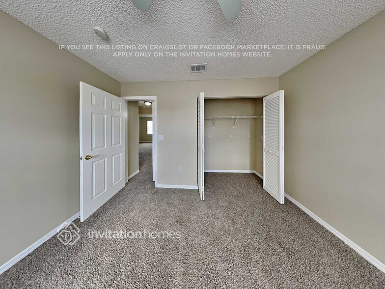 Building Photo - 13433 NW 5th Ct