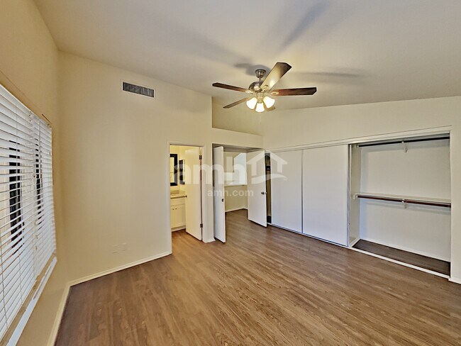 Building Photo - 1345 N Brittany Ln