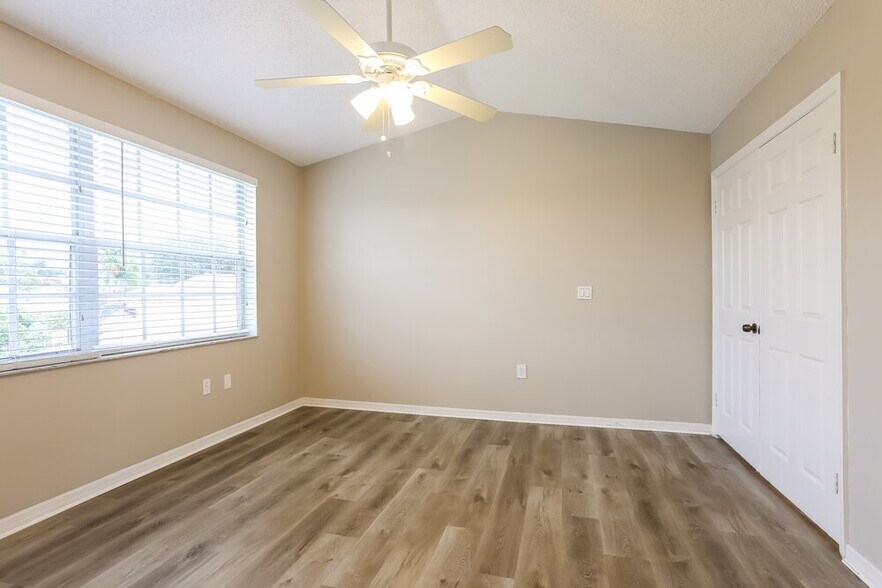 Building Photo - 13457 NW 5th Ct