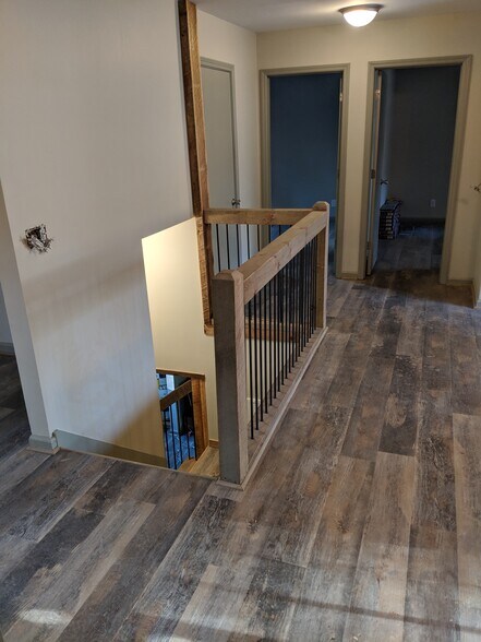 stairway to downstairs - 386 Eagle Mountain Dr West