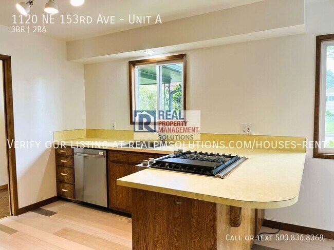 Building Photo - 1120 NE 153rd Ave