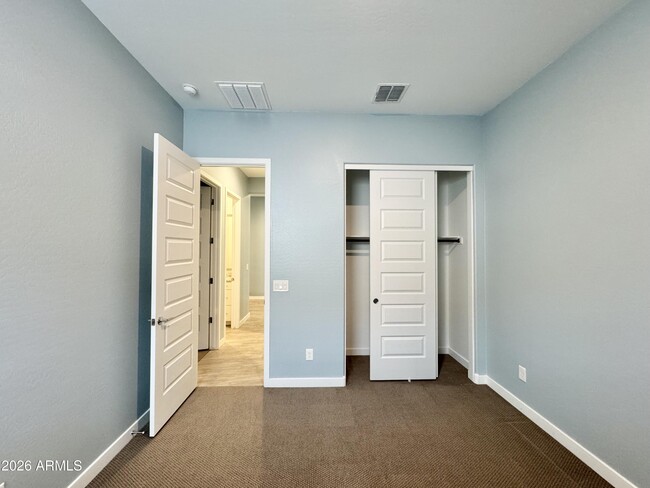 Building Photo - 4122 S Quinn Ave