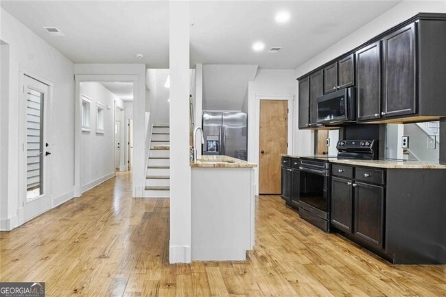 Building Photo - 501 Ridge View Crossing