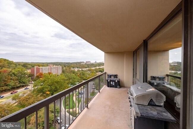 Building Photo - 5500 Holmes Run Pkwy