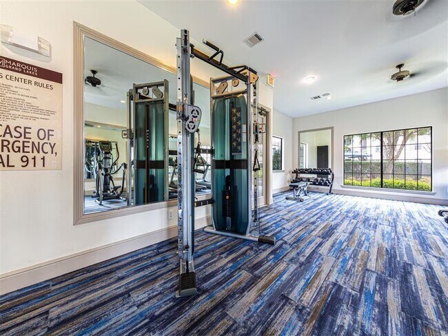 Building Photo - Resort-Style Comfort in Richmond!