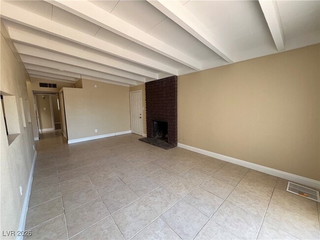 Building Photo - 365 Upland Blvd