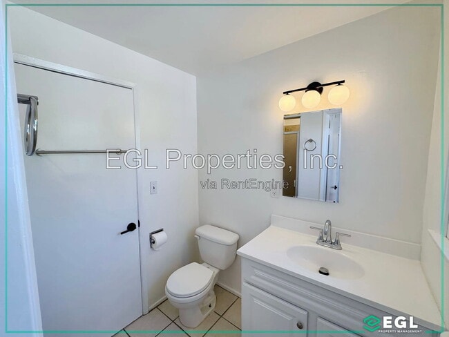 Building Photo - 6226 Aura Ave