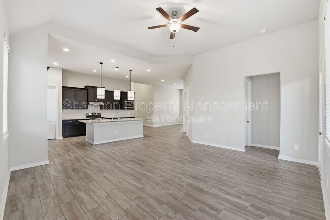 Building Photo - 9515 Willard Dr