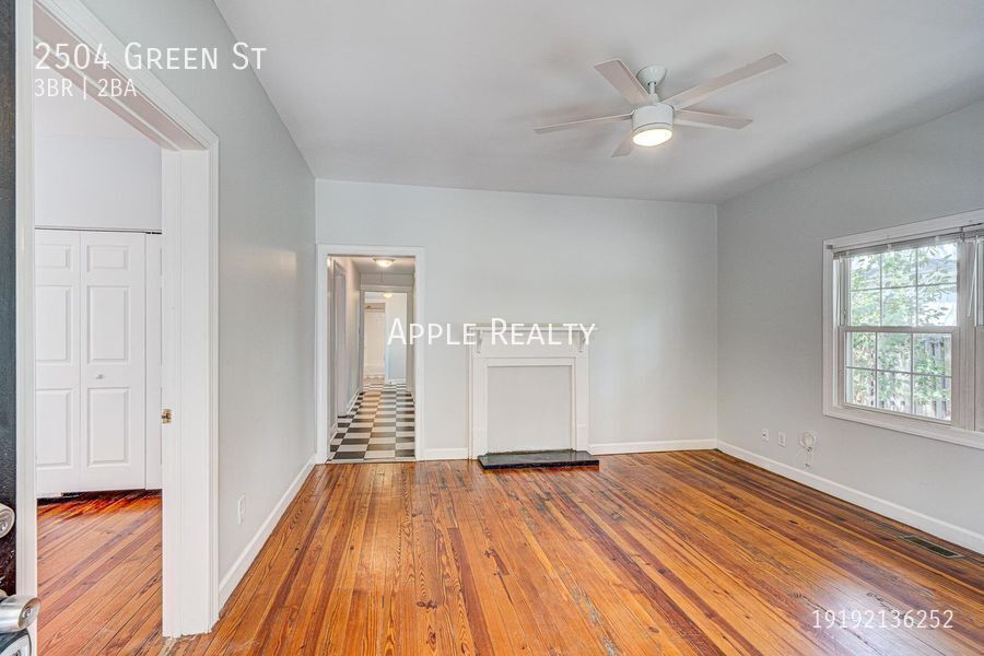 Building Photo - 2504 Green St