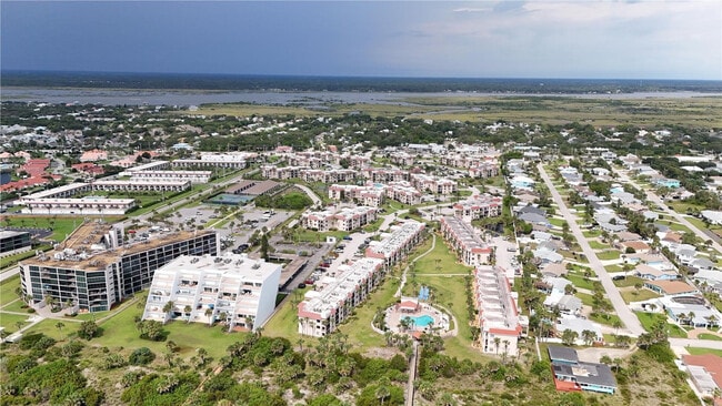 Building Photo - 95 Dondanville Rd