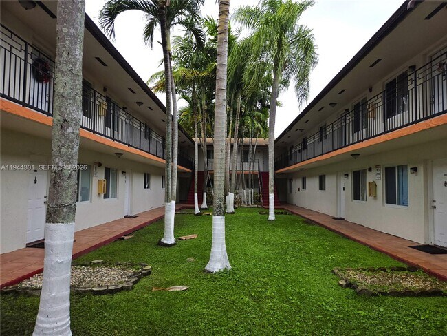 Building Photo - 11541 NW 2nd St