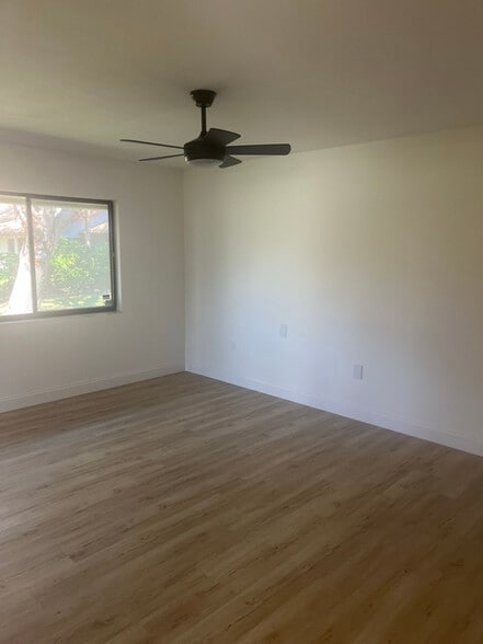 Building Photo - 3193 Windrush Bourne