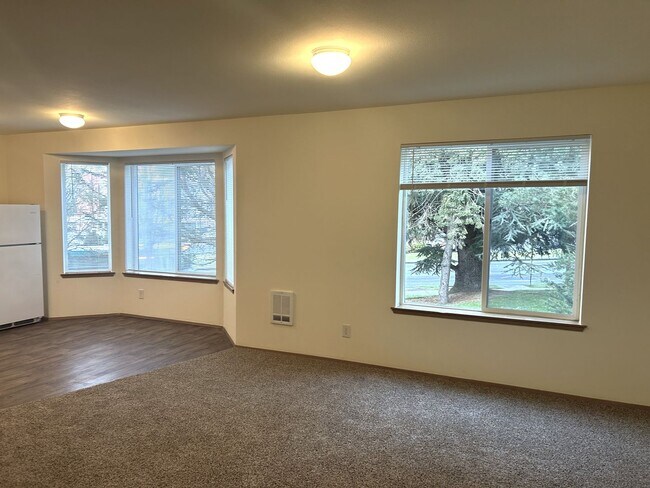 Building Photo - Discover your new home at Belleau Woods Ap...