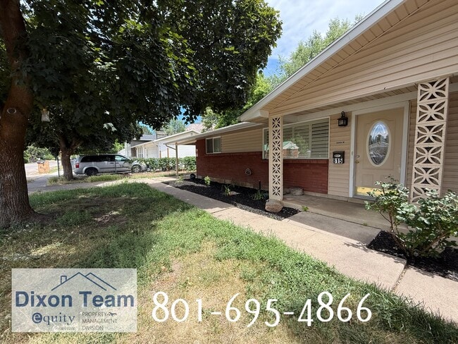 Building Photo - 815 Canyon Rd