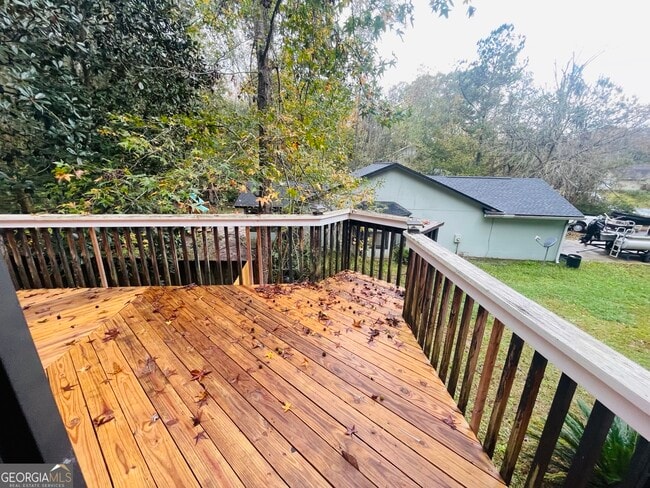 Building Photo - 136 Creekwood Cir