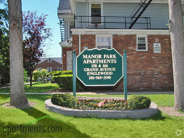 Building Photo - Manor Park Association