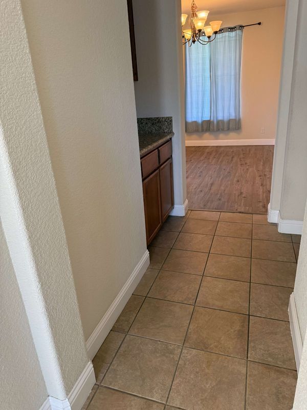 Building Photo - 1760 Anastasia Dr