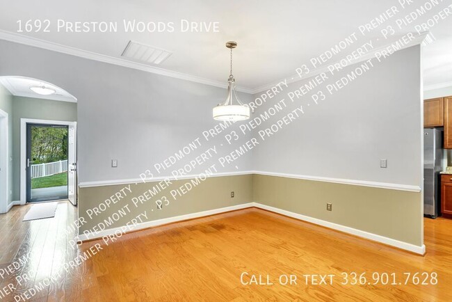 Building Photo - 1692 Preston Woods Dr