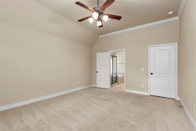 Building Photo - 196 Pine Crest Cir