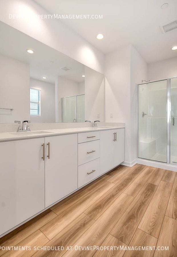 Building Photo - 7030 Aloe Ln