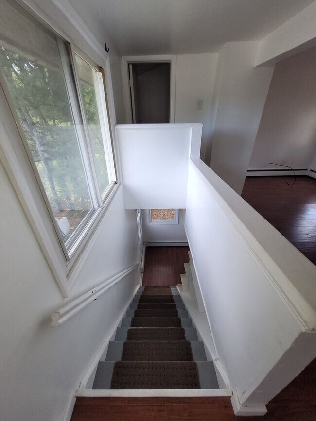 Building Photo - 776 NY-284