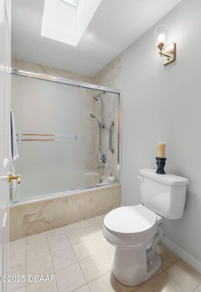 Building Photo - 4 Jasmine Run