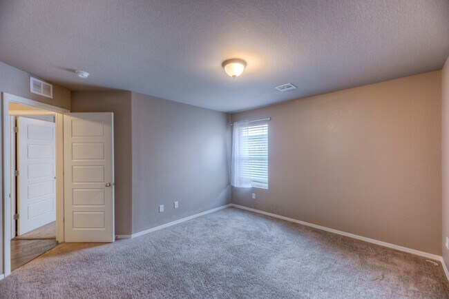 Building Photo - 4314 S 174th E Ave