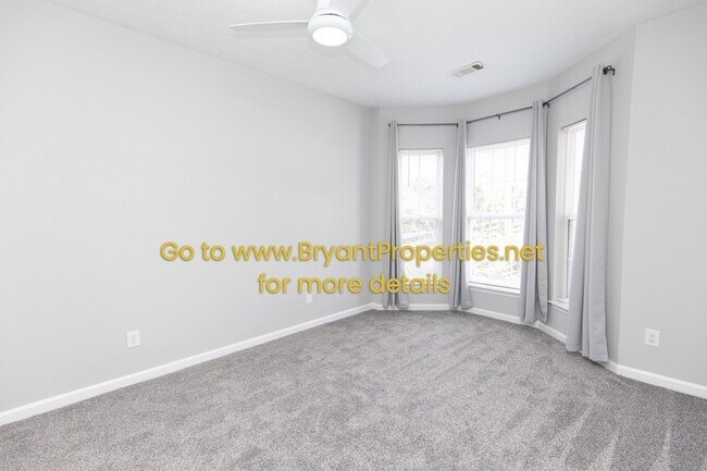 Building Photo - 510 Churchill Crossing - Madison, TN 37115