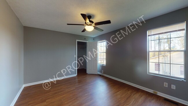 Building Photo - 8038 Colquitt St