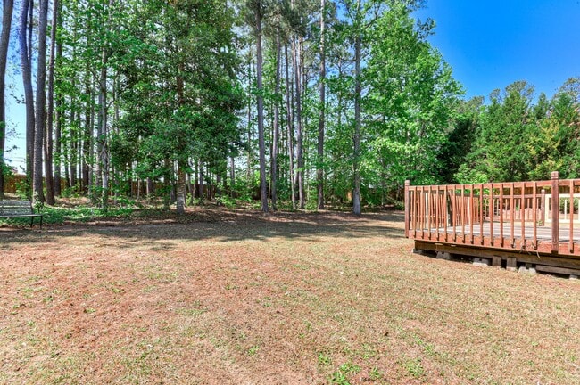 Building Photo - 1231 Pinnacle Dr